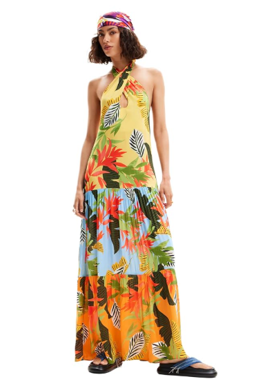Desigual este brandul de haine și accesorii care aduce culoare și stil fiecărei zile